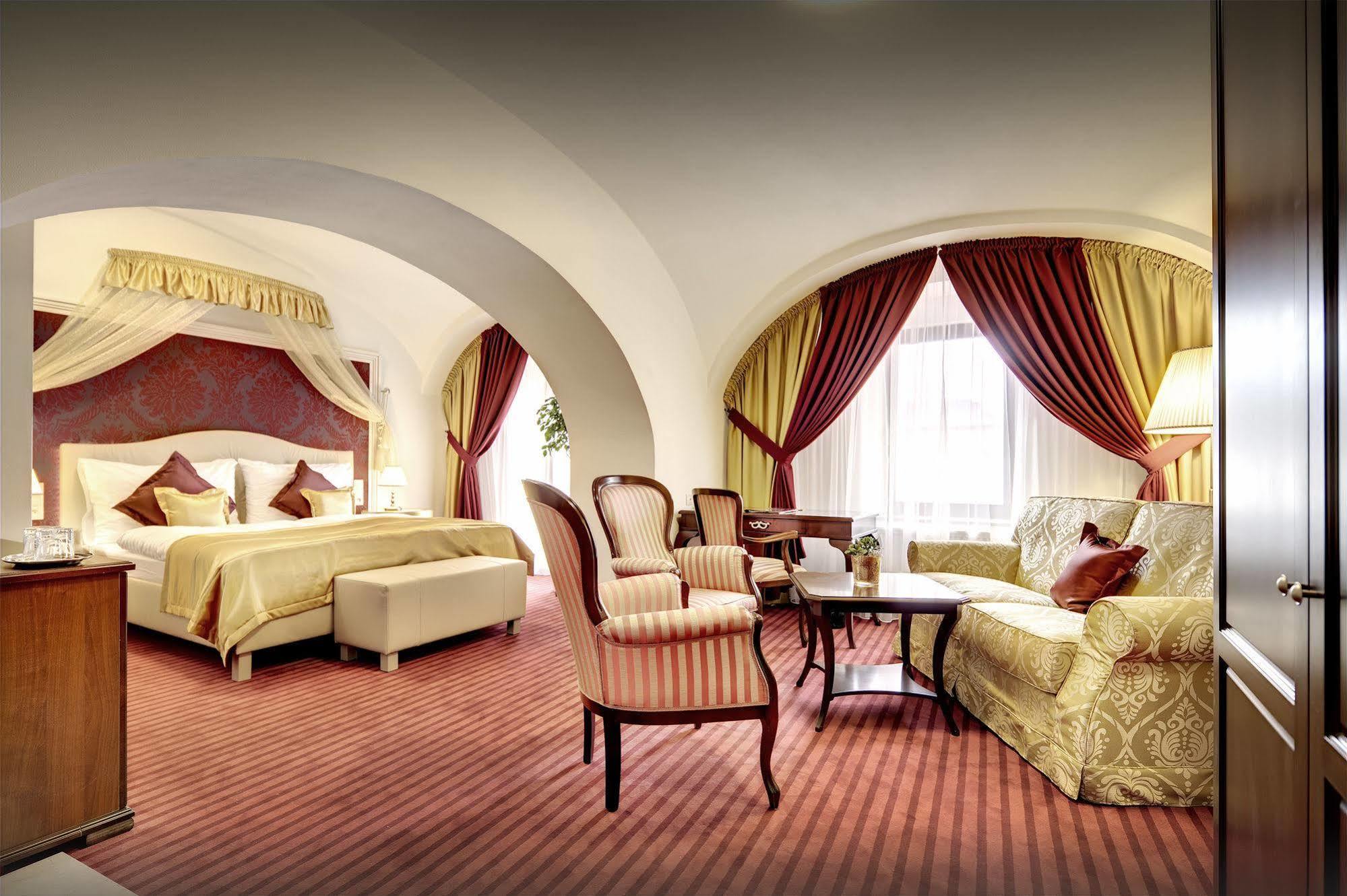 Boutique Hotel Hviezdoslav Kezmarok Exterior photo